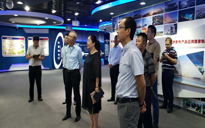 大兴区杨蓓蓓副区长一行莅临银河集团9873com参观考察